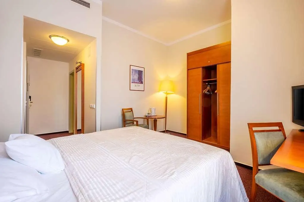 Clarion Hotel Prague Old Town 4*,