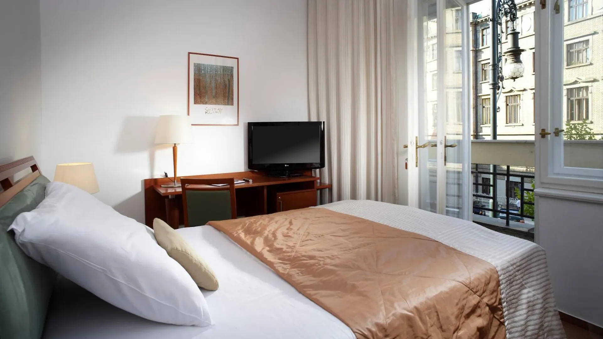 Clarion Hotel Prague Old Town 4*,